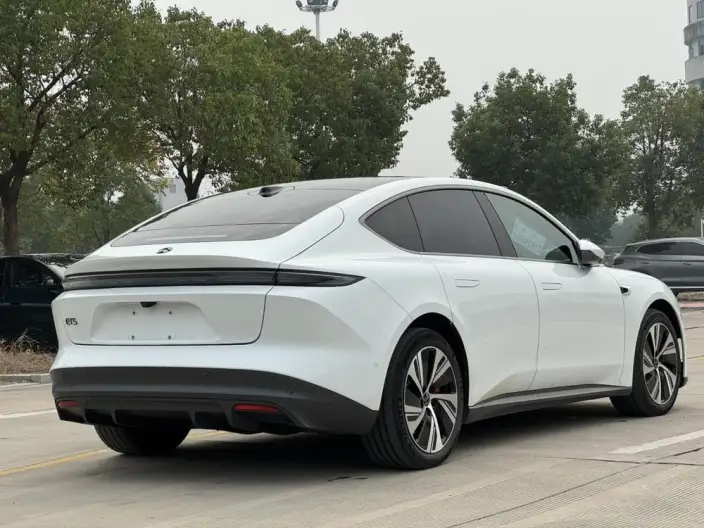NIO ET5 2022 Model 75kWh – фото 6