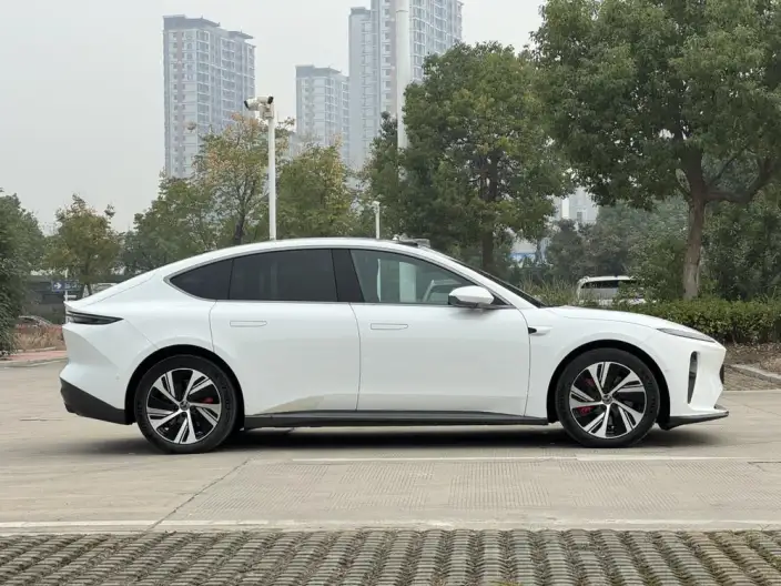 NIO ET5 2022 Model 75kWh – фото 7