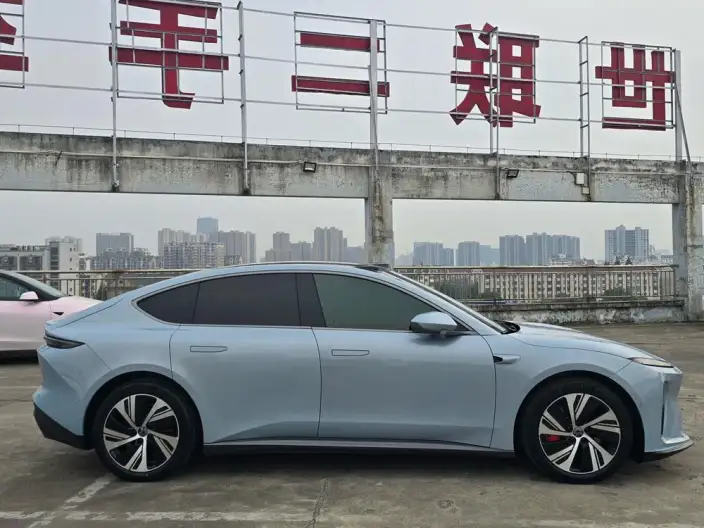 NIO ET5 2022 Model 75kWh – фото 6