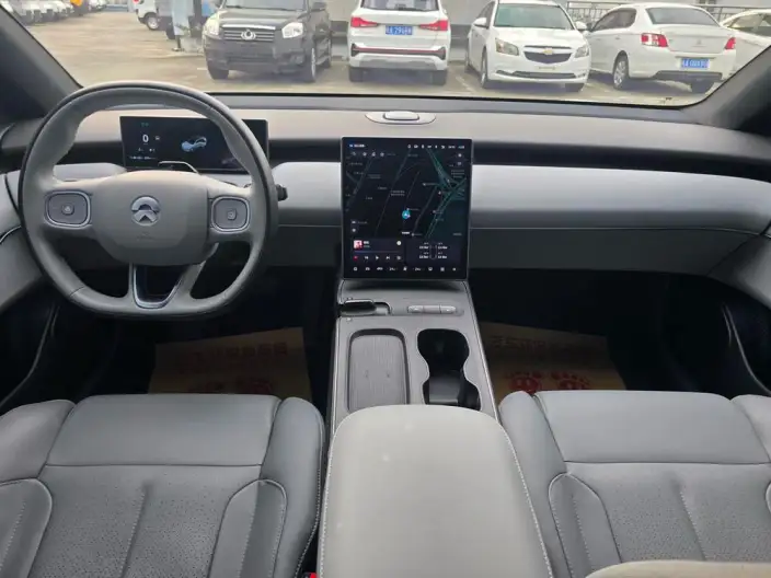 NIO ET5 2022 Model 75kWh – фото 9