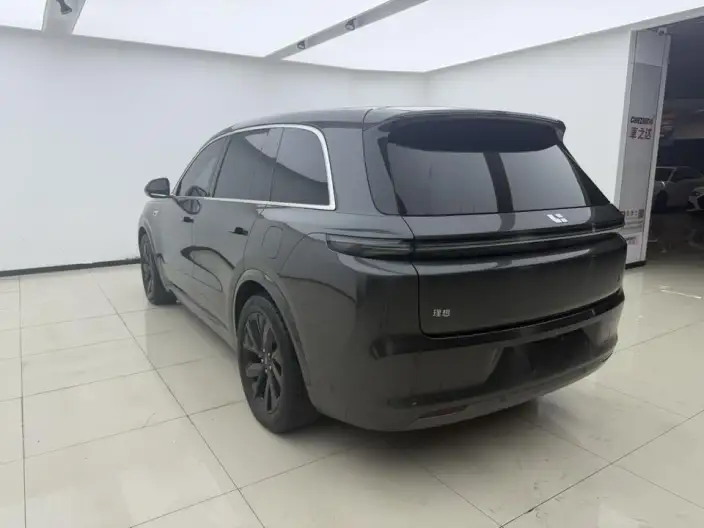 Li Auto L8 2023 Model Max Edition