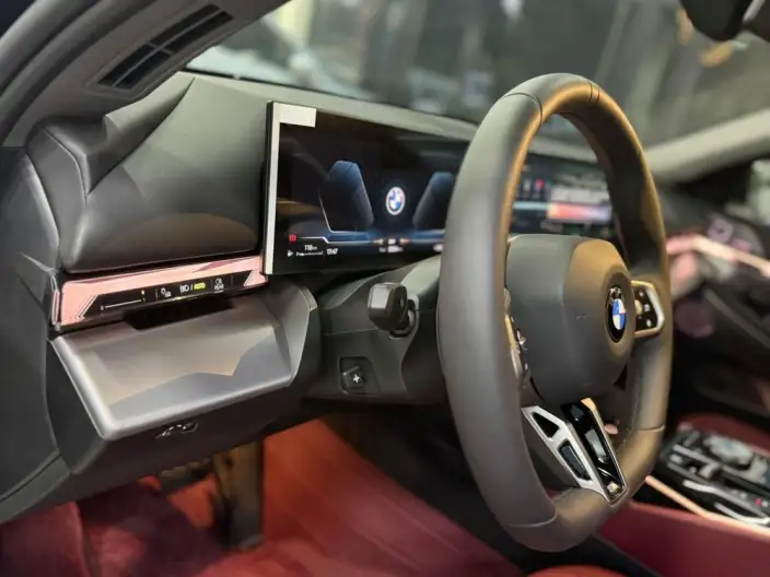 BMW 5 Series 2025 Model 530Li Leading Model Luxury Set – фото 7