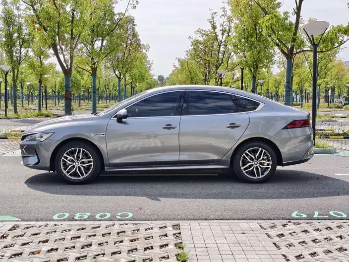 Qin Plus EV 2024 Model Honor Edition 510KM Leading Model