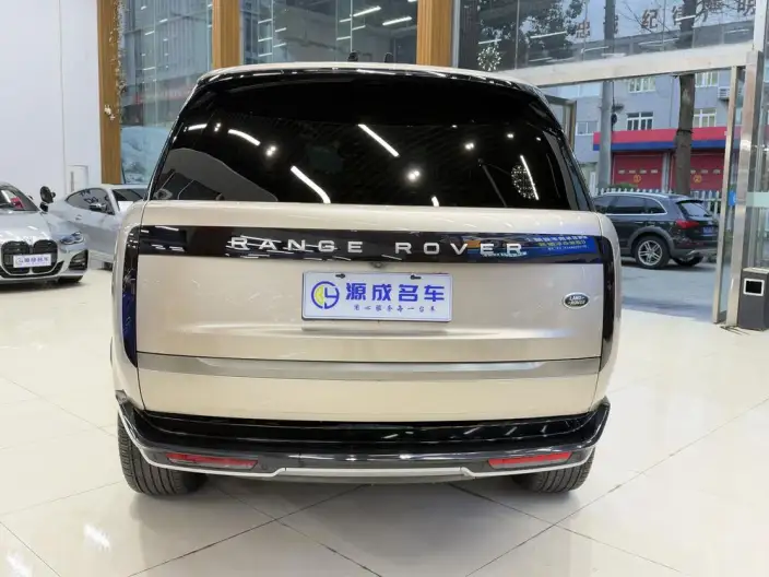 Range Rover 2024 Model 3.0 L6 360PS Shengshi Edition