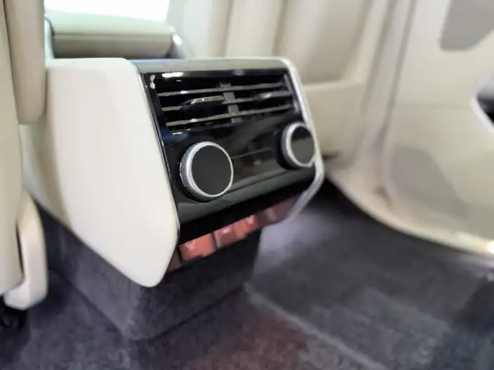 Range Rover 2024 Model 3.0 L6 360PS Shengshi Edition – фото 8