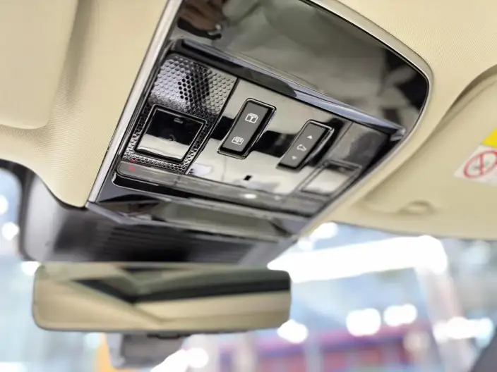 Range Rover 2024 Model 3.0 L6 360PS Shengshi Edition – фото 10