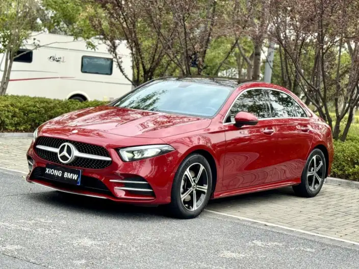 Mercedes-Benz A-class 2022 Model Facelift A 200 L Sports sedan Dynamic Edition