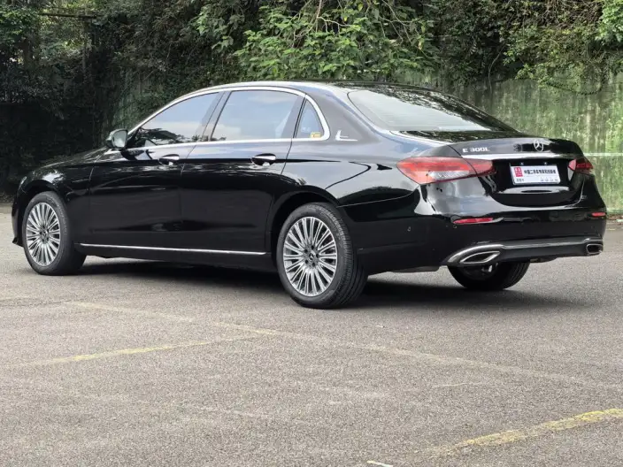 Mercedes-Benz E-Class 2023 Model E 300 L Fashion Model sedan