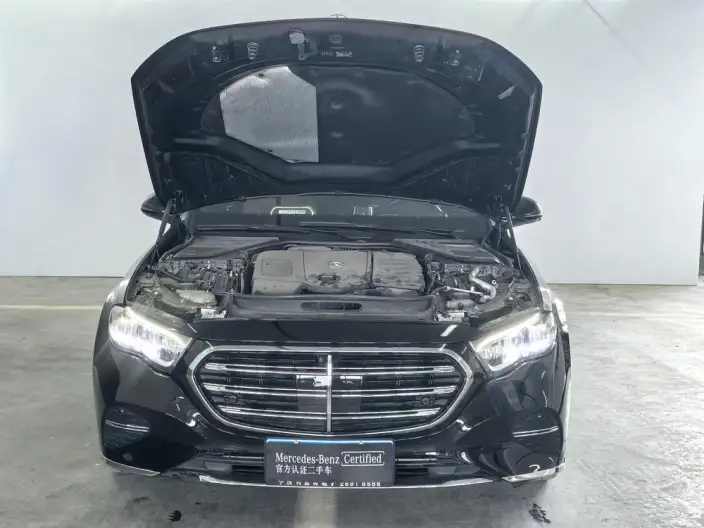 Mercedes-Benz E-Class 2025 Model E 300 L Luxury Model sedan – фото 10