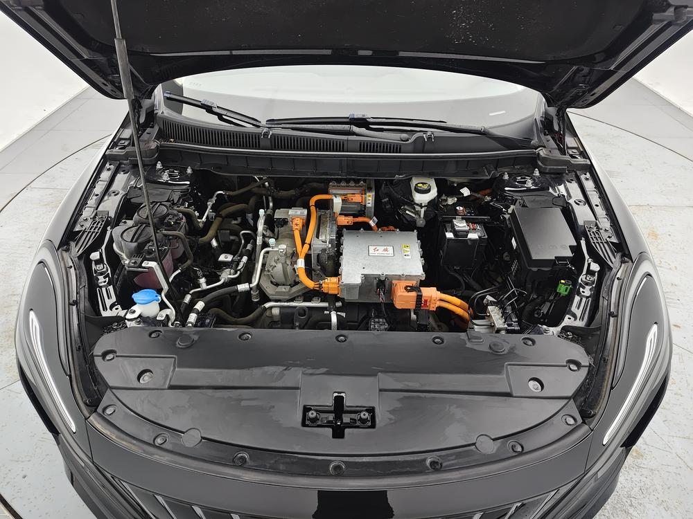 Hongqi E-QM5 2023 Modified Basic Traveler Edition – фото 10