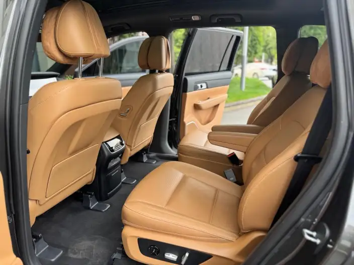 Li Auto ONE 2021 Model Extended Range 6 seat Edition – фото 10