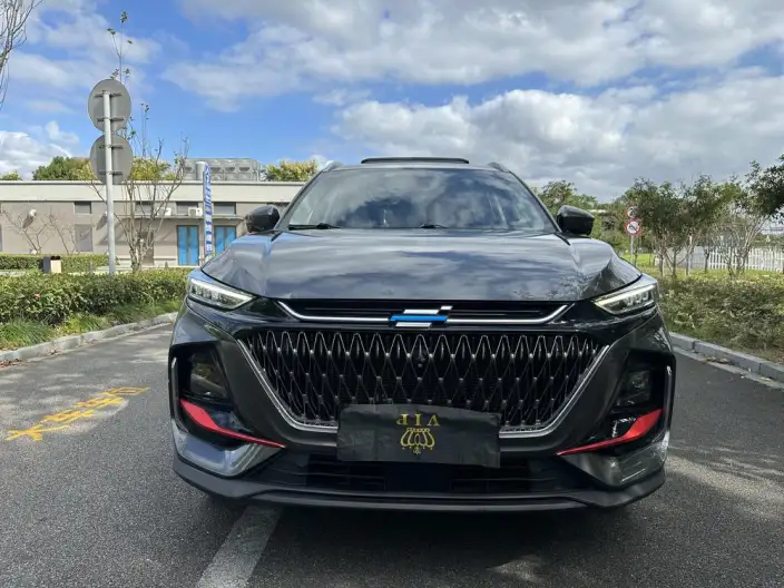 Changan Auchan X7 PLUS 2023 Model Changxiang Edition 1.5T Automatic Noble Model