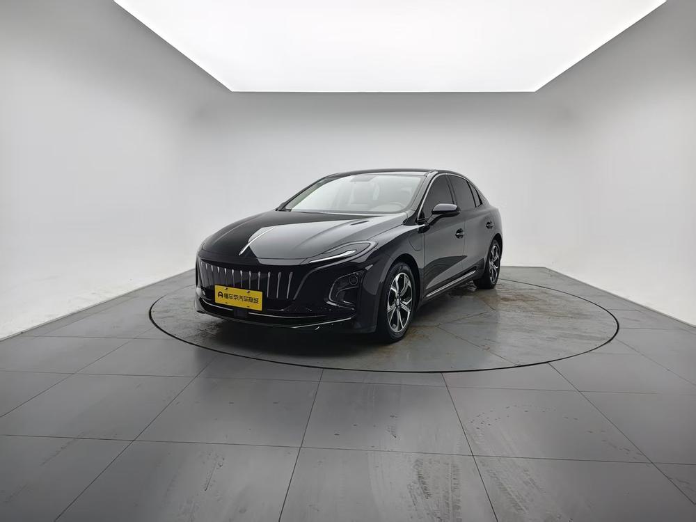 Hongqi E-QM5 2023 Modified Basic Traveler Edition – фото 1