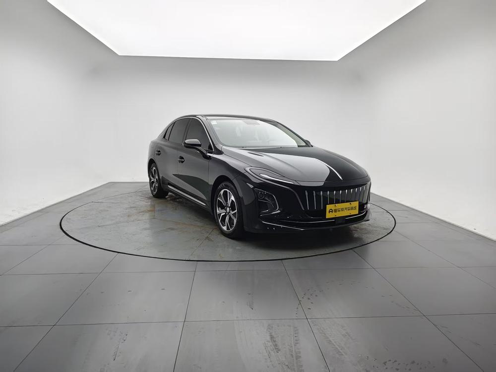 Hongqi E-QM5 2023 Modified Basic Traveler Edition – фото 3