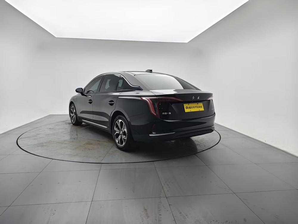 Hongqi E-QM5 2023 Modified Basic Traveler Edition – фото 5
