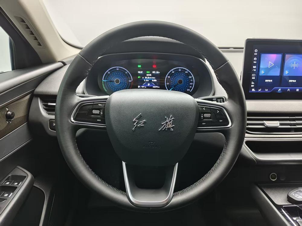 Hongqi E-QM5 2023 Modified Basic Traveler Edition – фото 16