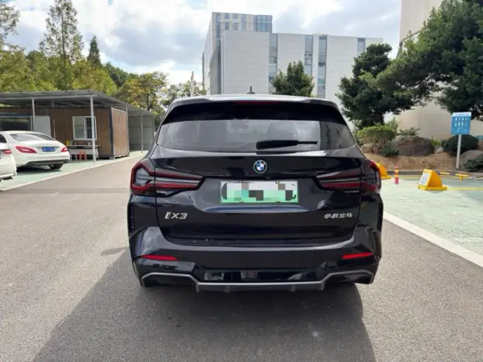 BMW iX3 2022 Model Facelift Leading Model – фото 5