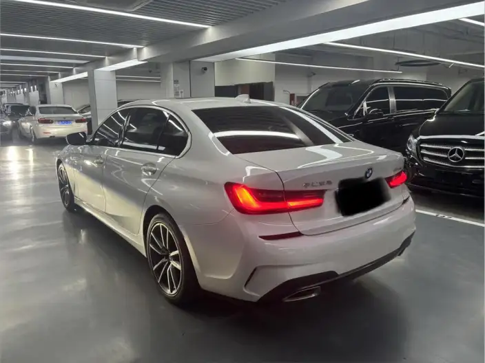 BMW 3 Series 2022 Model 325Li M Sports Set – фото 4
