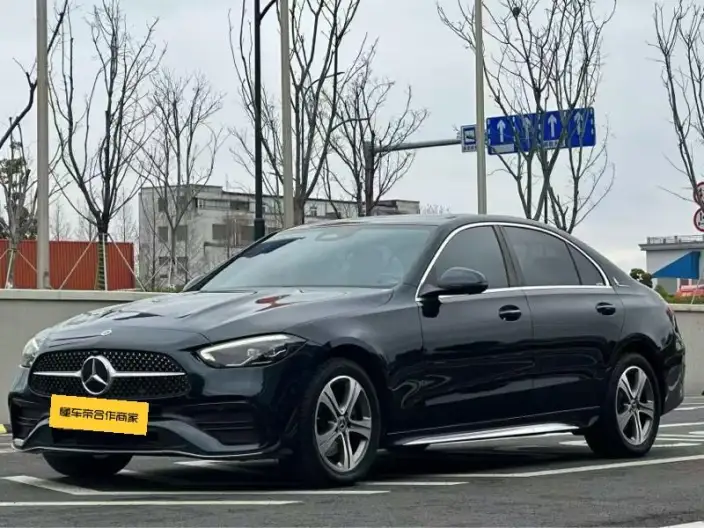 Mercedes-Benz C-Class 2022 Model C 200 L Sports Edition – фото 1