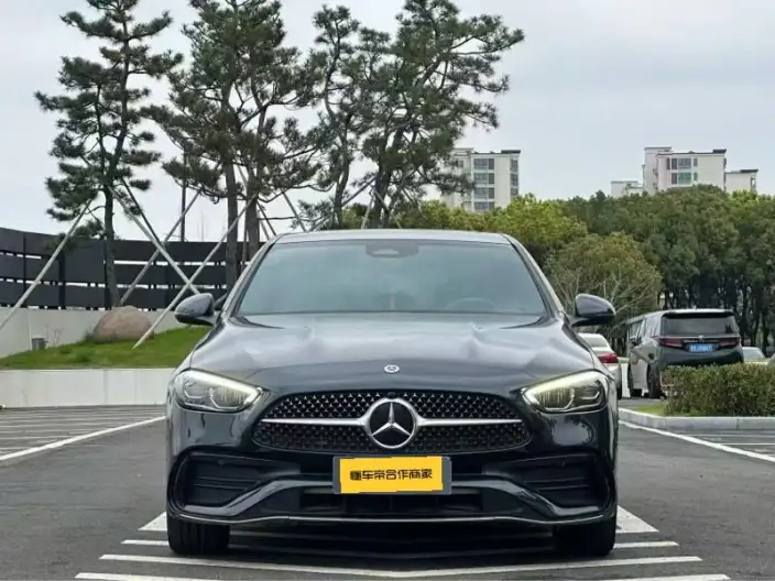 Mercedes-Benz C-Class 2022 Model C 200 L Sports Edition – фото 2