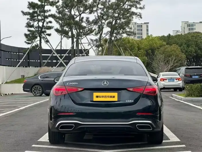 Mercedes-Benz C-Class 2022 Model C 200 L Sports Edition – фото 3