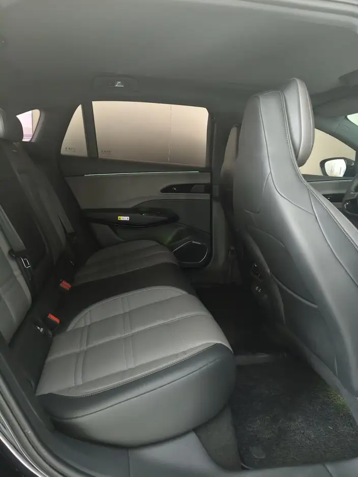 HONGQI EH7 2024 Model 820 Pro Honor Edition – фото 5