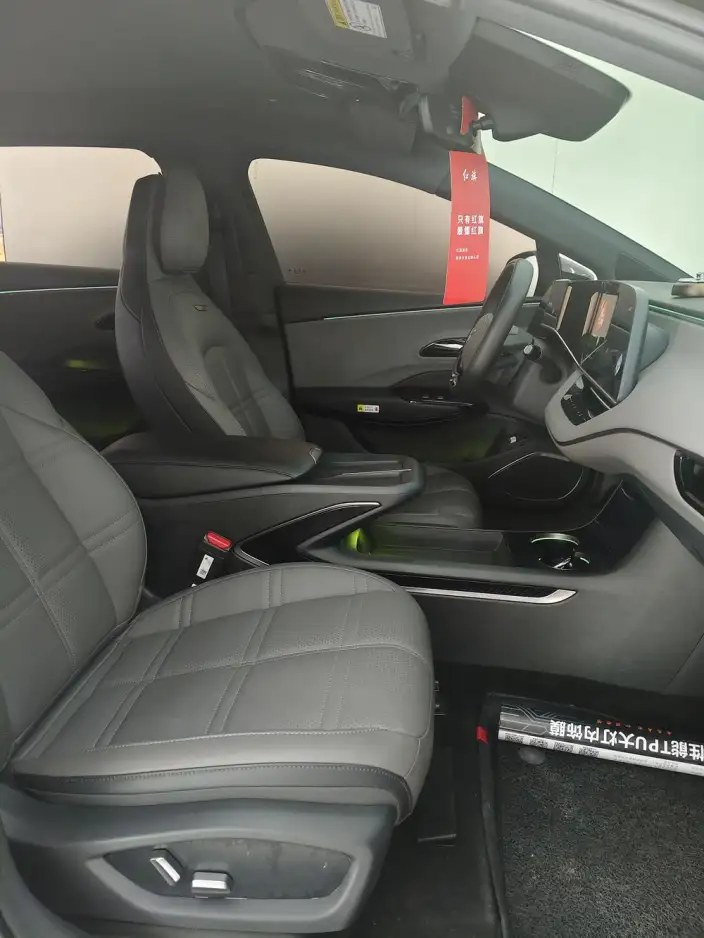 HONGQI EH7 2024 Model 820 Pro Honor Edition – фото 8