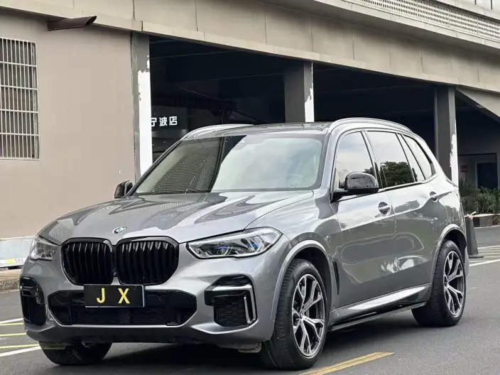 BMW X5 2022 Model xDrive 30Li Exclusive Model M Sports Set – фото 1