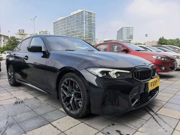 BMW 3 Series 2025 Model 330Li M Sports Night Set – фото 3