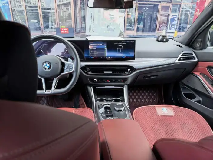 BMW 3 Series 2025 Model 330Li M Sports Night Set – фото 10