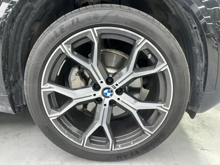 BMW X5 2025 Model xDrive30Li Exclusive Model M Sports Night Set – фото 7