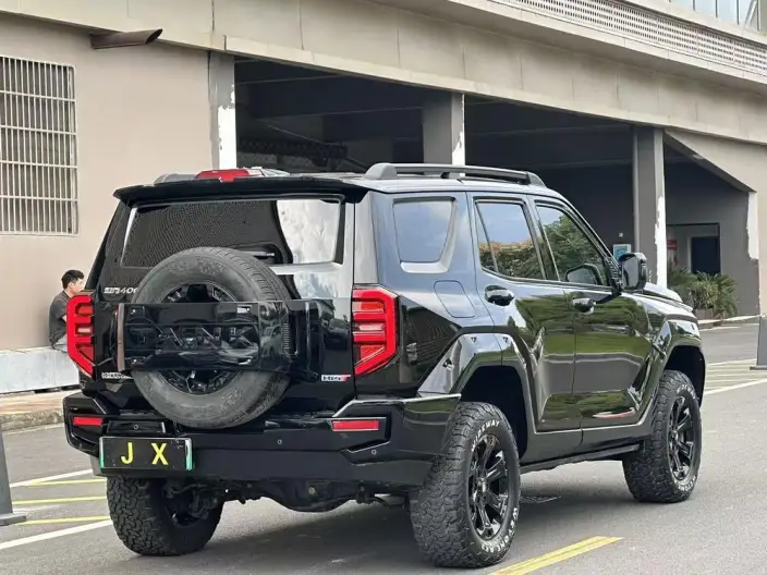 Tank 400 Hi4-T 2023 Model Super Edition