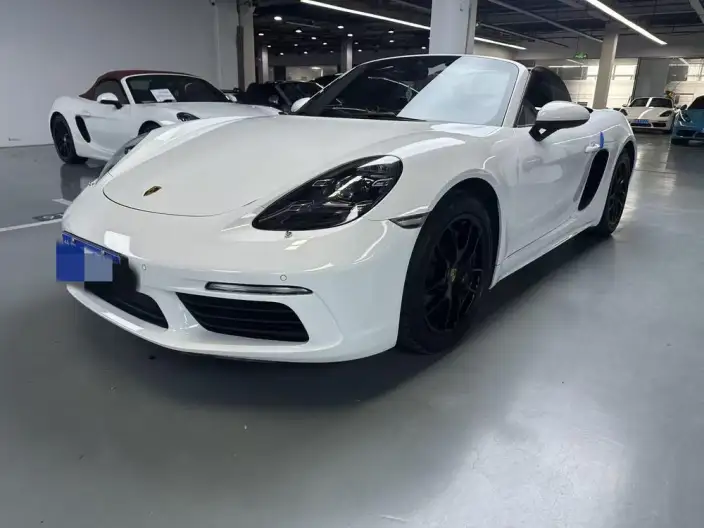 Porsche 718 2022 Model Boxster 2.0T