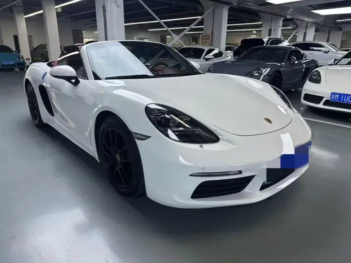 Porsche 718 2022 Model Boxster 2.0T