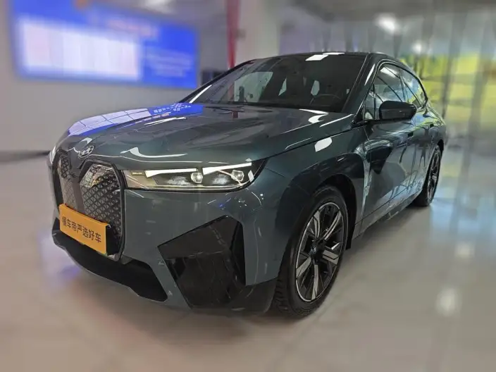BMW iX 2022 Model xDrive40 – фото 1
