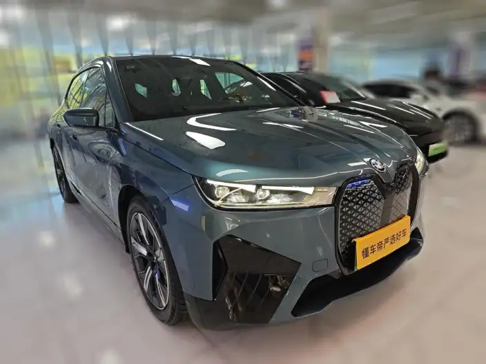 BMW iX 2022 Model xDrive40 – фото 2