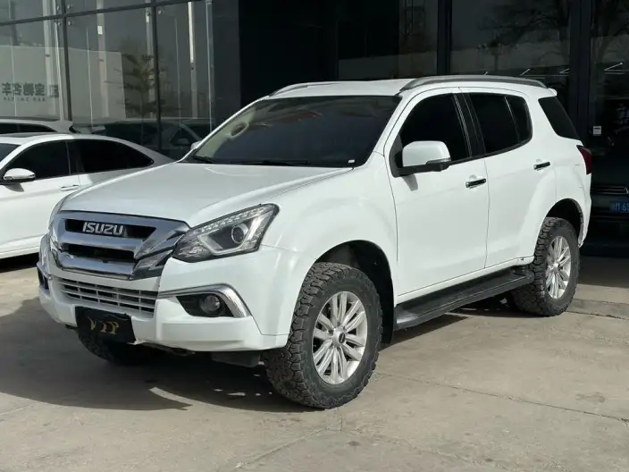 Mu-X 2022 Model 2.0T Petrol Automatic 4WD Flagship Edition 5 seat