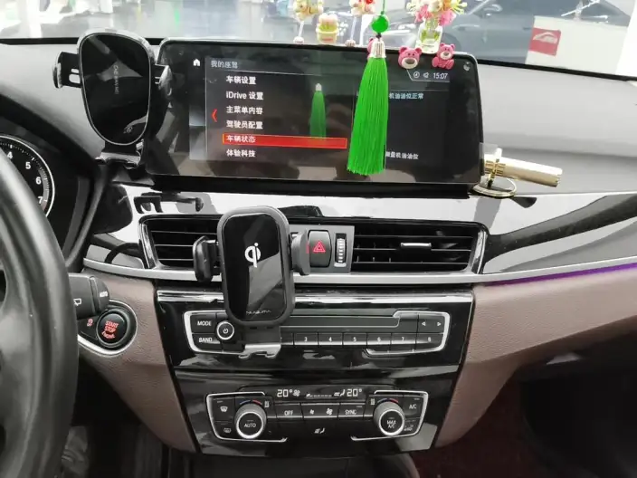 BMW X1 2022 Model sDrive25Li Leading Model – фото 5