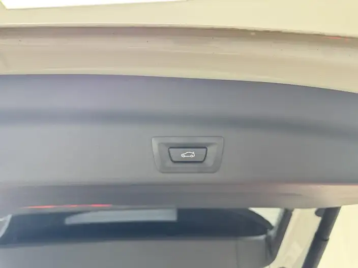 BMW X1 2023 Model sDrive25Li M Sports Set – фото 9