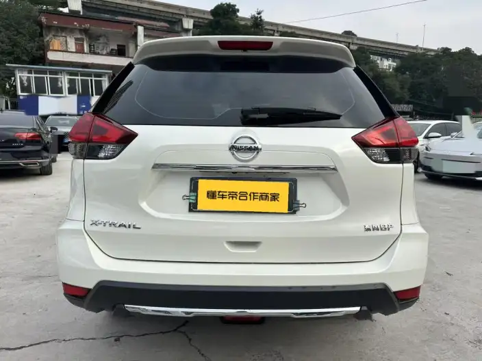 Nissan X-Trail 2023 Model Classic Edition 2.0L 2WD Smart Connect Premium – фото 5