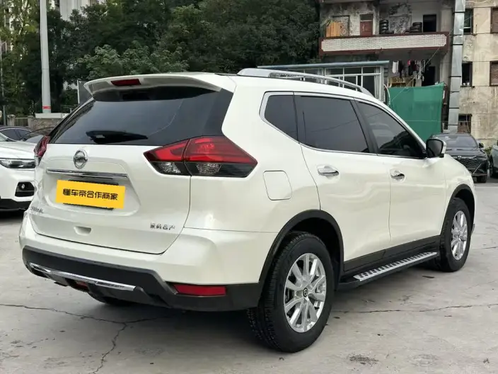 Nissan X-Trail 2023 Model Classic Edition 2.0L 2WD Smart Connect Premium – фото 6