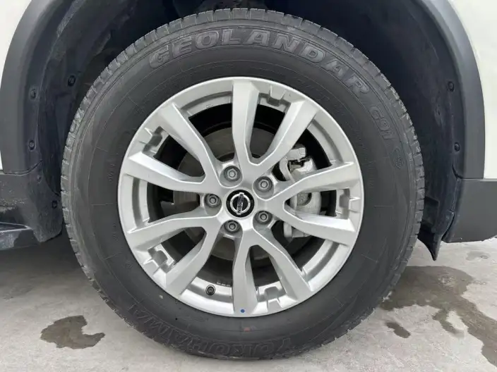 Nissan X-Trail 2023 Model Classic Edition 2.0L 2WD Smart Connect Premium – фото 8
