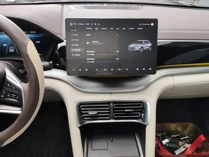 BYD Song PLUS DM 2025 Model DM-i 112KM Zunrong Model – фото 6