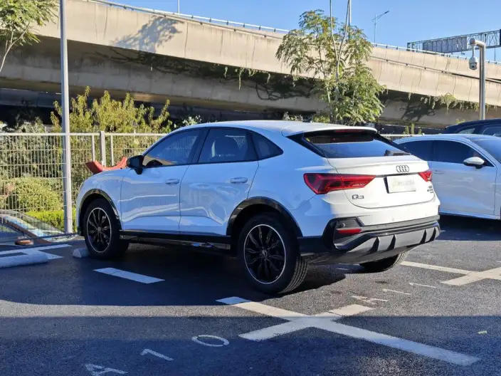 AUDI Q3 Sportback 2022 Model 45 TFSI quattro Fashion Model – фото 4