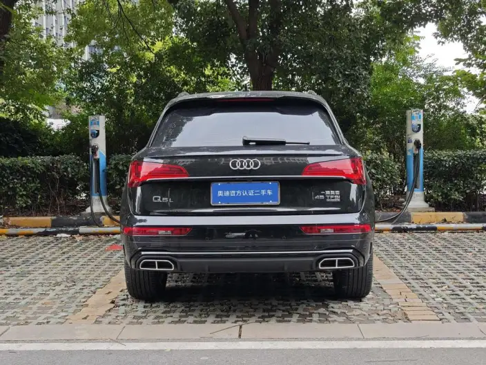 Audi Q5L 2024 Model 45TFSI Luxury Dynamic Model – фото 5