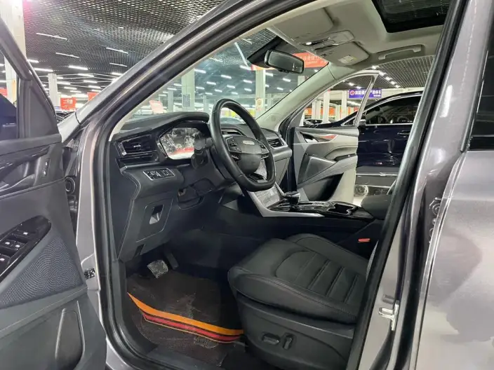 Maxus D60 2022 Model 1.5T Automatic Smart Edition 7 seat – фото 8