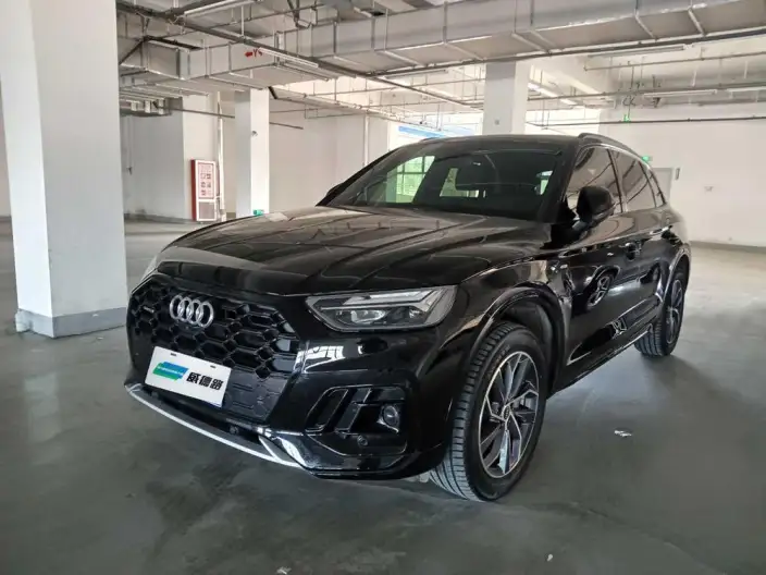 Audi Q5L 2024 Model 40TFSI Luxury Dynamic Model