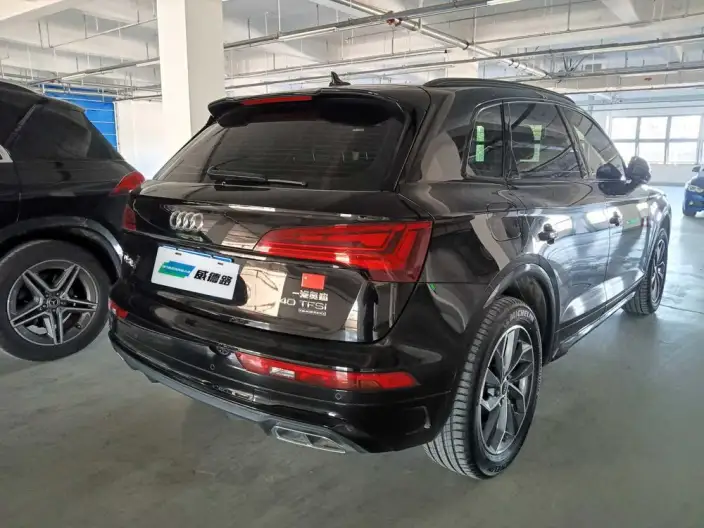 Audi Q5L 2024 Model 40TFSI Luxury Dynamic Model – фото 5
