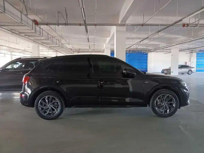 Audi Q5L 2024 Model 40TFSI Luxury Dynamic Model – фото 6