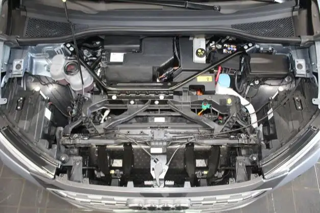 Audi Q4 e-tron 2024 Model 40 e-tron Genesis Edition – фото 6